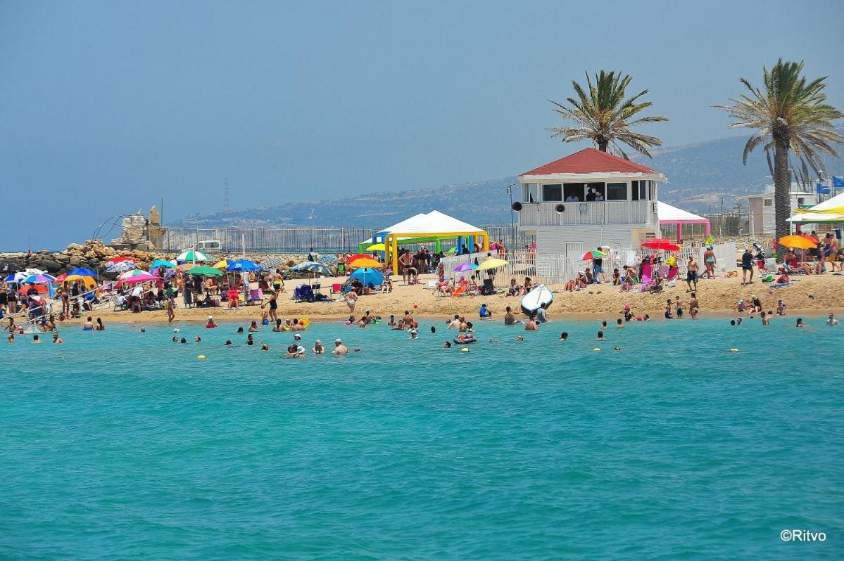הבית בבלפור Nahariya Exteriör bild